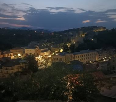 Casa indipendente in vendita a Piaggine (Salerno)