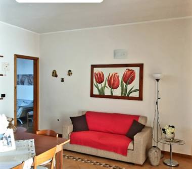 Appartamento in vendita a Galatone (Lecce), Via Giacomo Caputo 2