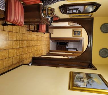 Trilocale in vendita a Corsico (Milano), Via Giuseppe di Vittorio 4