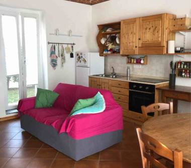 Trilocale in vendita a Novara, Zona Torrion Quartara