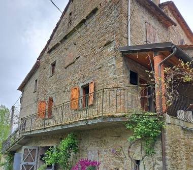 Casa indipendente in vendita a Firenzuola, Frazione Coniale, Via Cerreta 2889