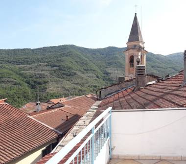 Villetta a schiera in vendita a Borgomaro, Frazione Candeasco