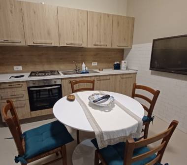 Quadrilocale in vendita a Pesaro (Pesaro e Urbino), Via Sotto la Rocchetta 5