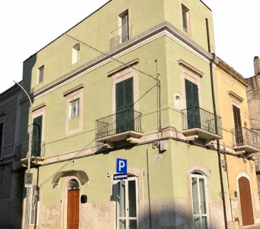 Casa indipendente in vendita a Bitonto (Bari)