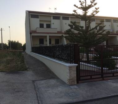 Villetta a schiera in vendita a Pisticci, Frazione Marconia, Via E. Berlinguer 4