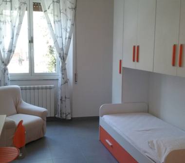 Affitto Stanza Singola a Siena (Siena), Viale Goffredo Mameli 9