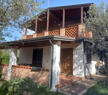 Casa indipendente in vendita a Valva (Salerno), Strada Comunale Valva Ponte Maiale 1