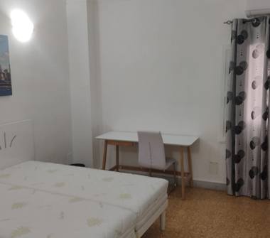 Affitto Stanza Singola a Taranto (Taranto), Via Dante Alighieri 0