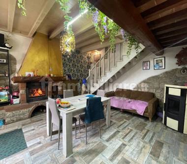 Casa indipendente in vendita a Scarperia e San Piero (Firenze)