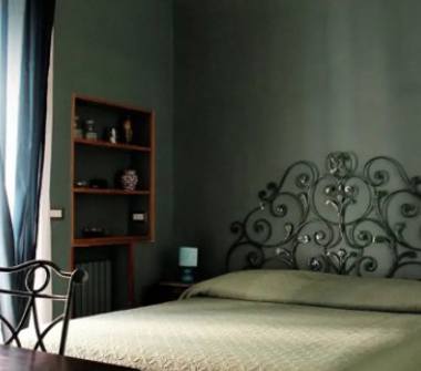 Bilocale in affitto a Napoli, Zona Vomero, Piazza delle Medaglie D'Oro 1