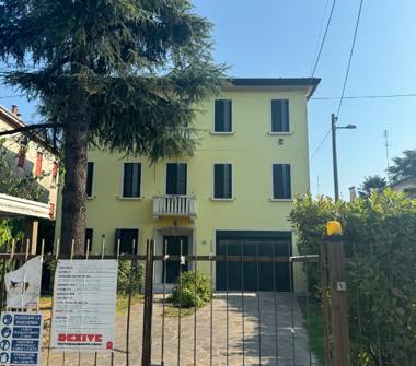 Quadrilocale in vendita a Padova, Zona Padovanelle, Via Antonio Ferrero 3