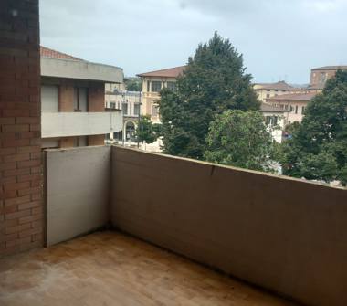 Trilocale in vendita a Colle di Val d'Elsa (Siena), Via Guglielmo Oberdan 25