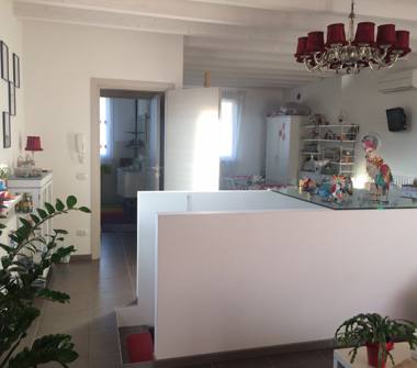 Appartamento in vendita a Sona, Frazione Lugagnano