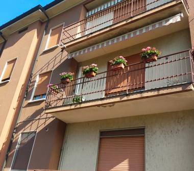 Quadrilocale in vendita a Monticelli d'Ongina (Piacenza), Via Dante Alighieri 2