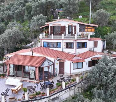 Villa in vendita a Reitano (Messina)