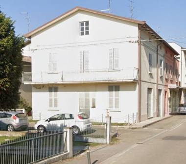 Porzione di casa in vendita a Poviglio (Reggio Emilia), Via Roma 4/5