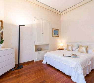 Trilocale in affitto a Bordighera (Imperia), Via Vittorio Veneto 6