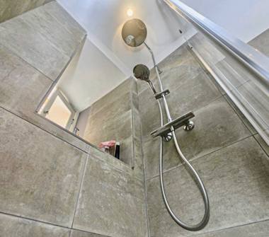 Trilocale in vendita a Genova, Zona Castelletto, Via Caffaro 32