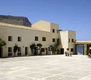 Multiproprietà in vendita a Valderice (Trapani), Via Tonnara 1