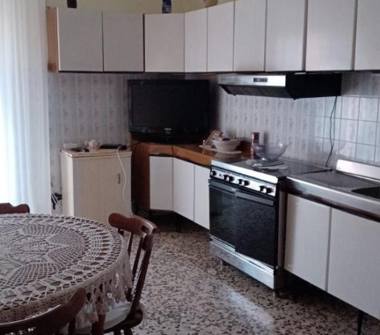 Trilocale in vendita a Mottola (Taranto), Via Arcidiacono Catucci 62