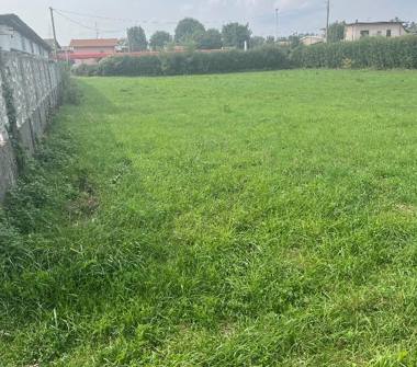 Terreno Edificabile Residenziale in vendita a Cairate (Varese), Via Pietro Nenni 22