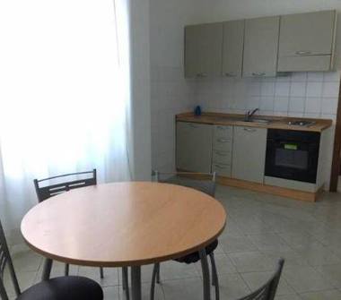 Bilocale in vendita a Pistoia (Pistoia), Via Galleria Nazionale 4