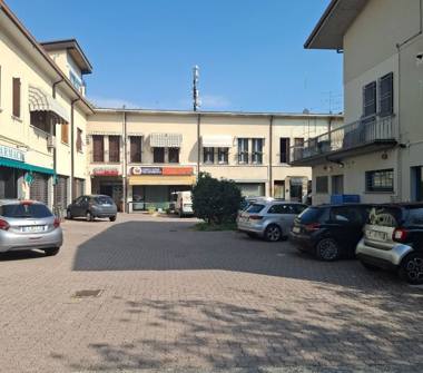 Magazzino in vendita a Brescia, Zona Brescia Due, Via della Volta 7