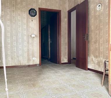 Casa indipendente in vendita a Paternò (Catania), Via montecenere sn