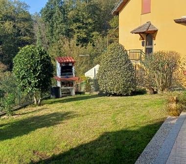 Trilocale in vendita a Casella, Frazione Stabbio