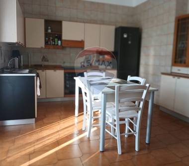 Quadrilocale in vendita a Pont-Canavese (Torino)