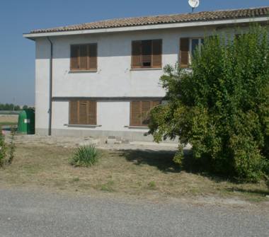 Palazzo/Stabile in vendita a Voghera (Pavia), Via Fiume Coppa 1