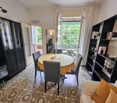 Trilocale in vendita a Milano, Zona Loreto, Via Privata Angera 10