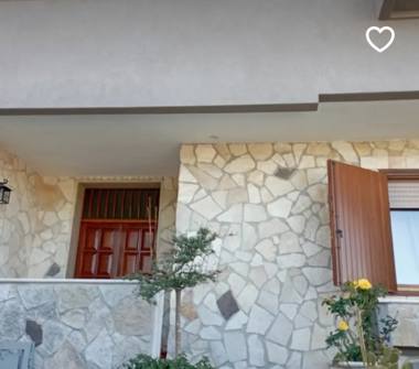 Villetta a schiera in vendita a Latiano (Brindisi), Via Giuseppe Cesaria 6