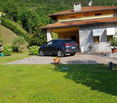 Villa in vendita a Cerveno (Brescia)