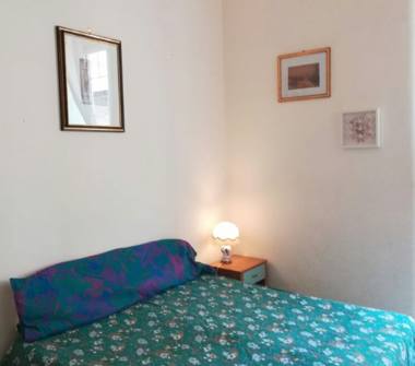 Affitto Stanza Singola a Catania, Zona Corso Italia, Via Quintino Sella 47