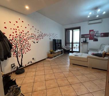 Quadrilocale in vendita a Comazzo, Frazione Lavagna, Via Giovanni Amendola 4