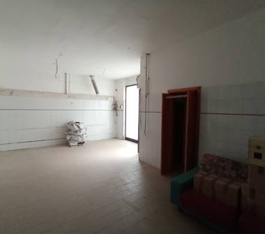Magazzino in vendita a Montesilvano (Pescara)