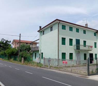 Casa indipendente in vendita a Montorso Vicentino (Vicenza), Via Roggia di Mezzo 17
