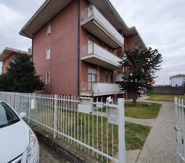 Appartamento in vendita a Romentino (Novara), Via Sant'Ambrogio 27