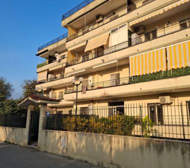 Trilocale in vendita a Acerra (Napoli), Via Madonnella 13