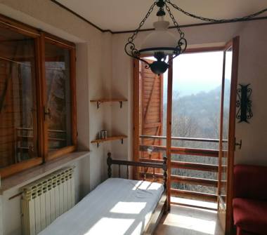 Bilocale in vendita a Viola, Frazione Saint Grèe, Via ai Piani 12