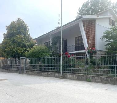 Villa in vendita a Racconigi (Cuneo)