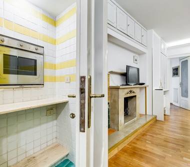 Bilocale in affitto a Roma, Zona Centro Storico, Via del Portico d'Ottavia 39