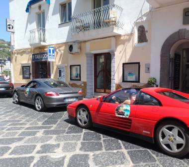 Negozio in affitto a Lacco Ameno (Napoli), Corso Angelo Rizzoli 35