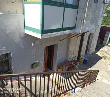 Casa indipendente in vendita a San Demetrio Corone (Cosenza), Via Giorgio Castriota Skanderberg 6