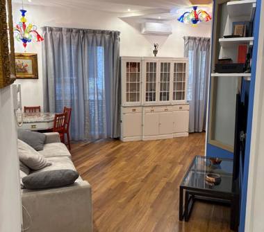 Affitto Casa Vacanze a Napoli, Zona Vomero, Via Consalvo Carelli 4