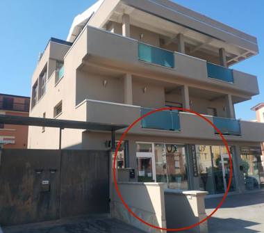 Negozio in affitto a Bastia Umbra (Perugia), Via roma 104