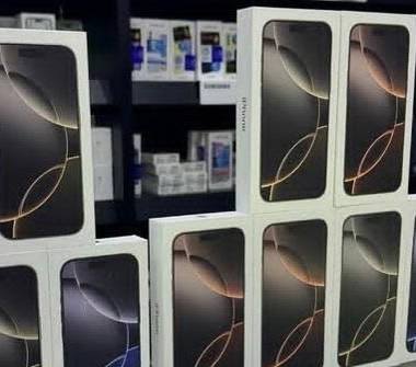 Monolocale in vendita a Cabiate (Como), Via A. Grandi, 1, 22060 Cabiate CO, Italy 1