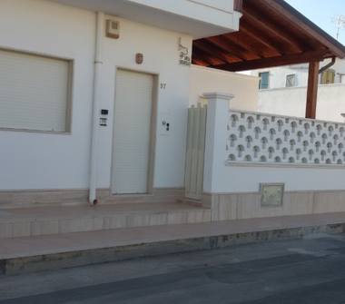 Affitto Casa Vacanze a Porto Cesareo, Frazione Torre Lapillo, Via Santa Cesarea Terme 57