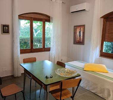 Affitto Casa Vacanze a Guardavalle, Frazione Guardaville Marina, Via C. Colombo 5